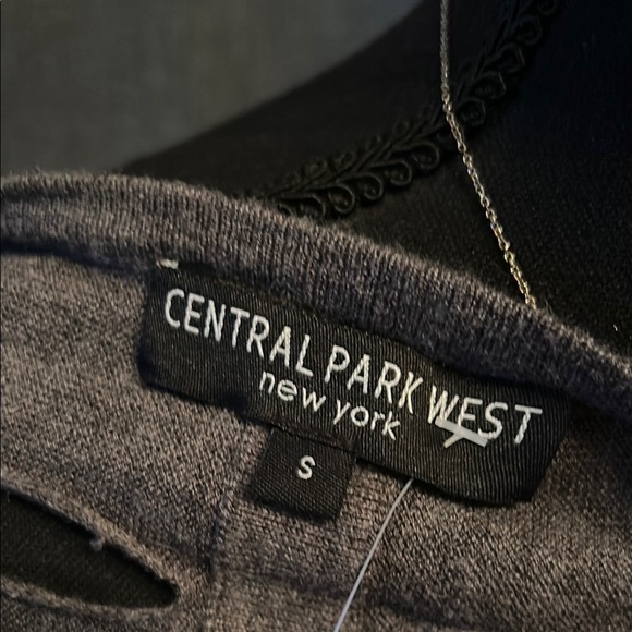 Central Park West Gray Relaxed Long Sleeve Blouse - Picture 2 of 4